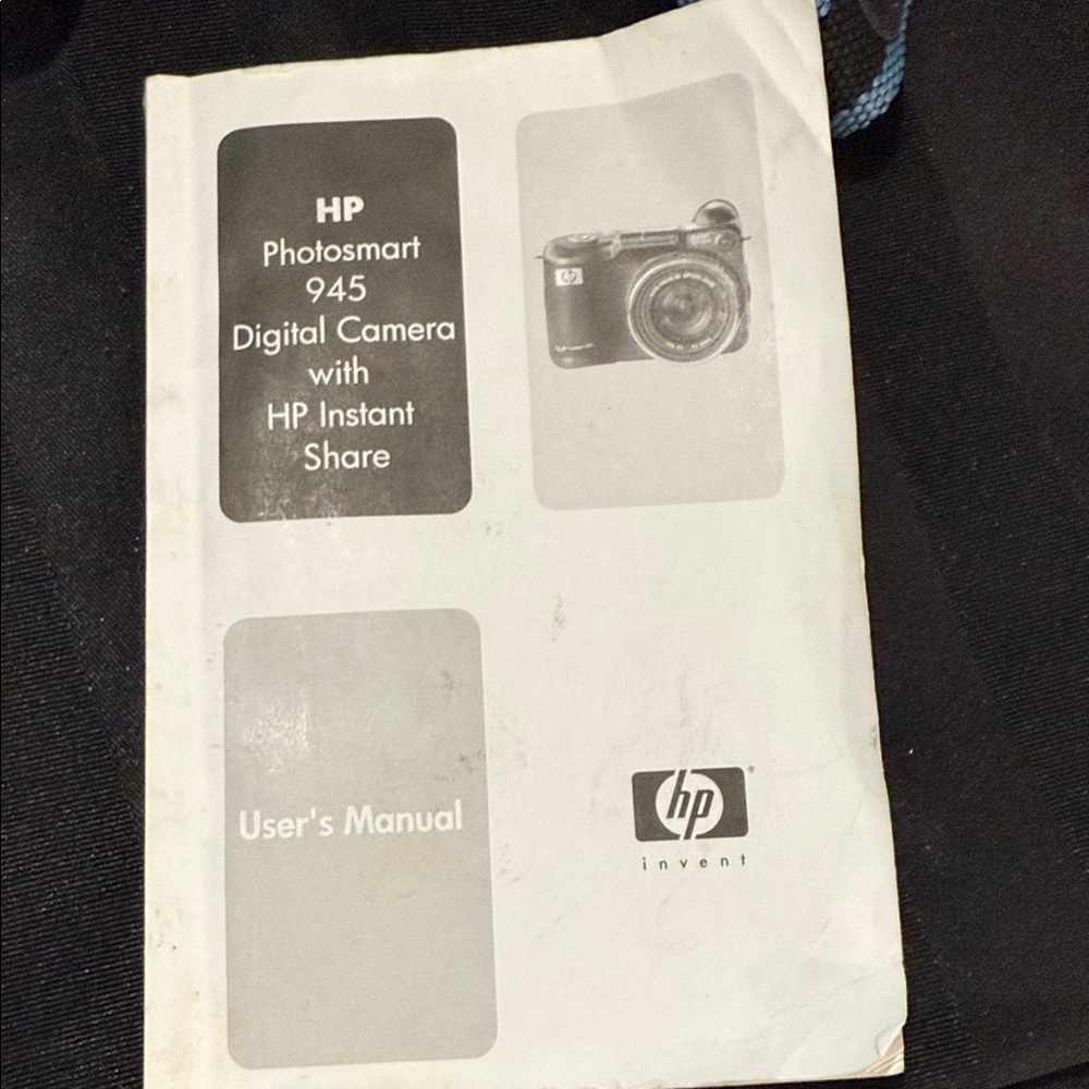 HP Black Digital Camera with Optex Blue Bag - Picture 2 of 12